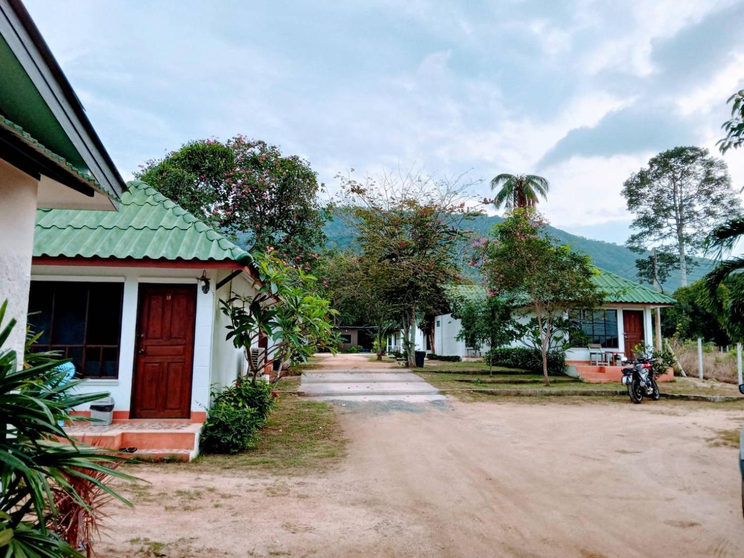 Bangpo Resort บ้านบางปอ ภายนอก รูปภาพ